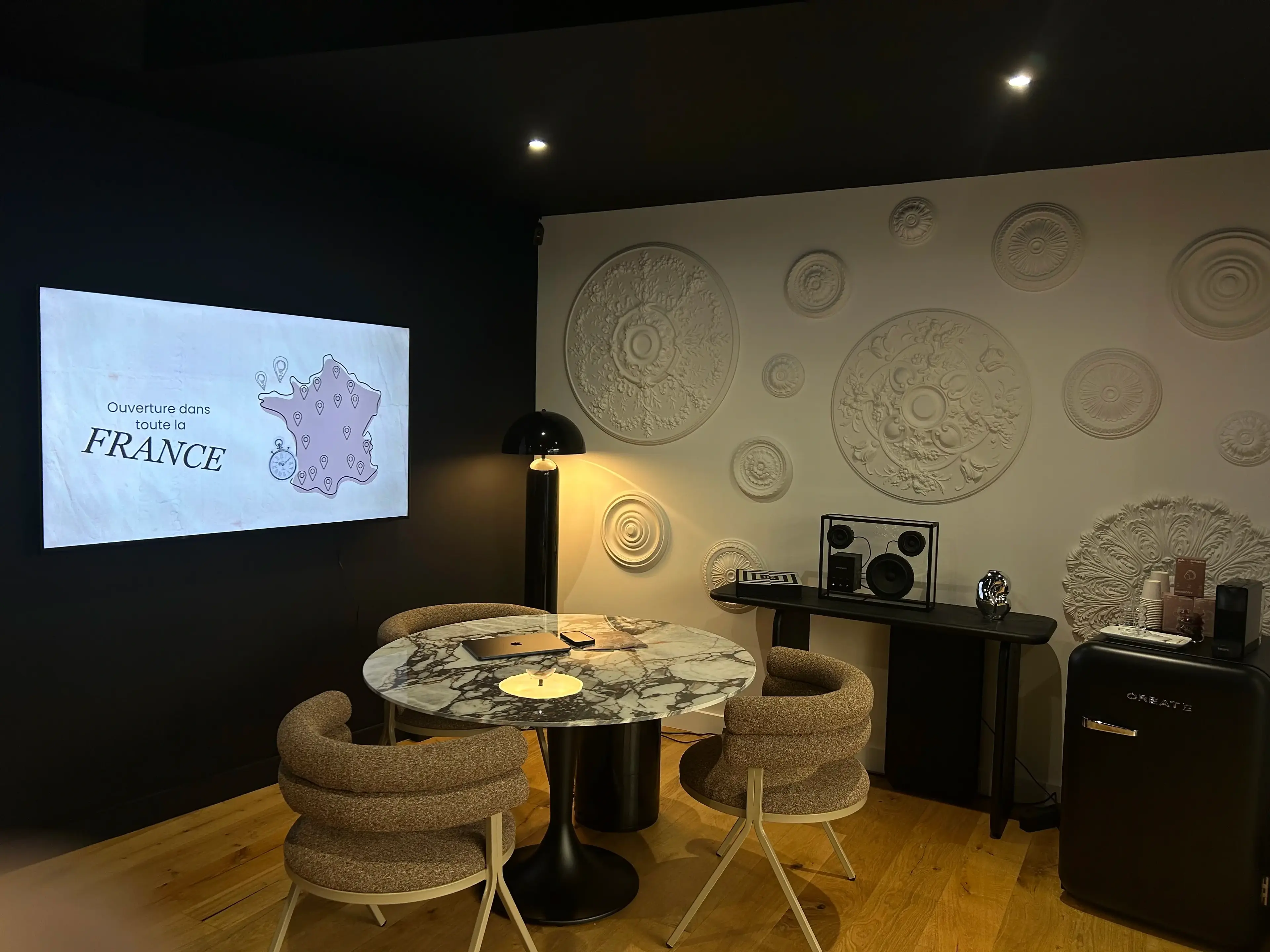 Intérieur du centre de Clermont-Ferrand.